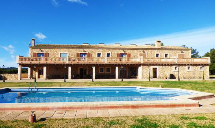 URGE VENTA! INVERSIONES SOUL HOUSING: ESPECTACULAR HOTEL RURAL EN SANTA MARÍA DEL CAMI