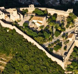 Vista aerea del Castillo de Capdepera