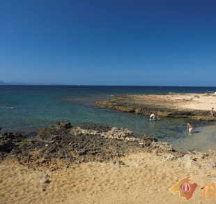 Caló dels Ermitans